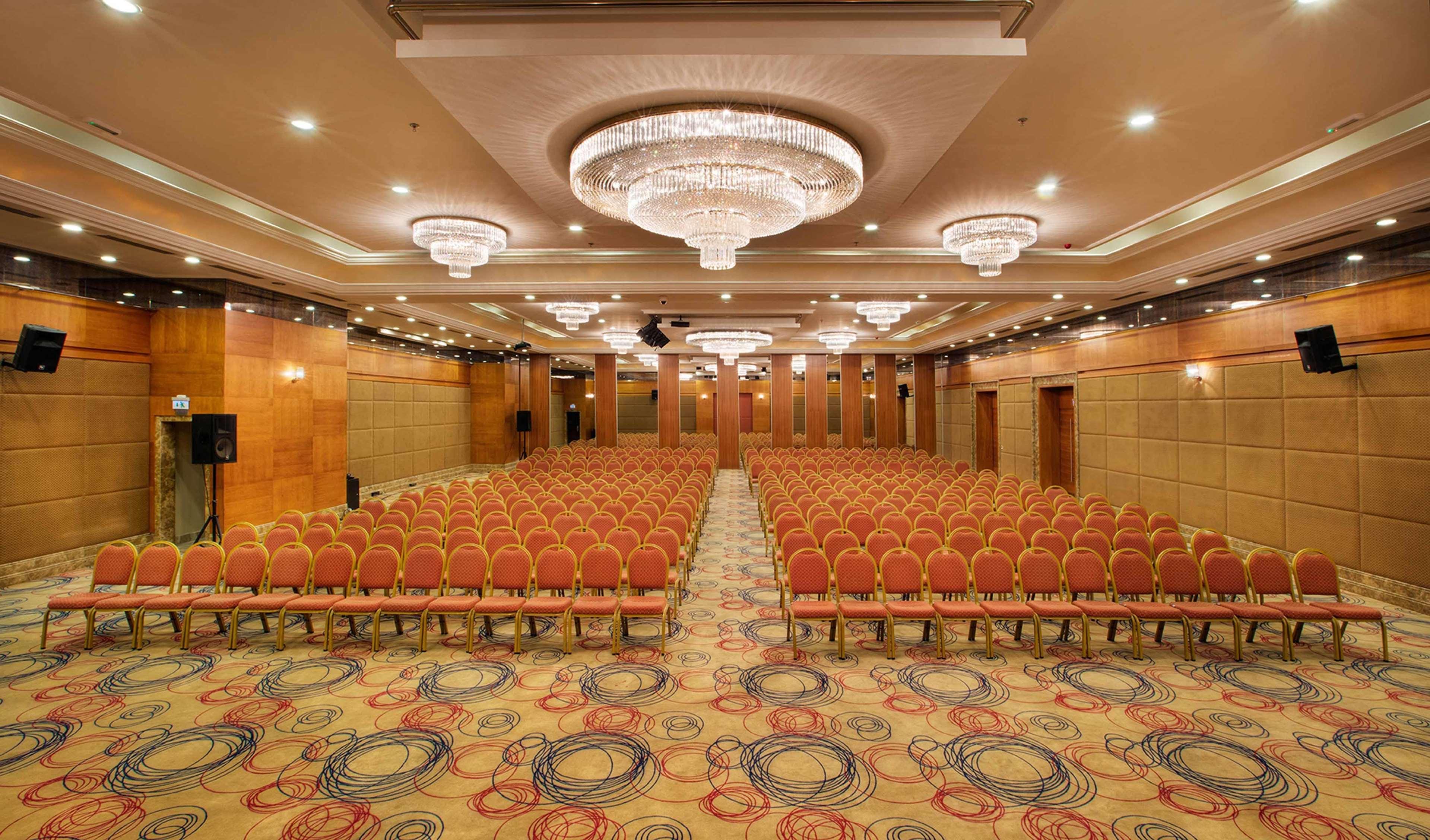Doubletree By Hilton Van Ngoại thất bức ảnh