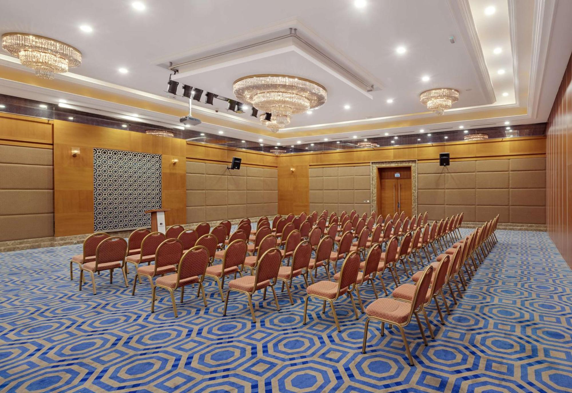 Doubletree By Hilton Van Ngoại thất bức ảnh